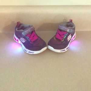 Size toddler 6 light up sketchers